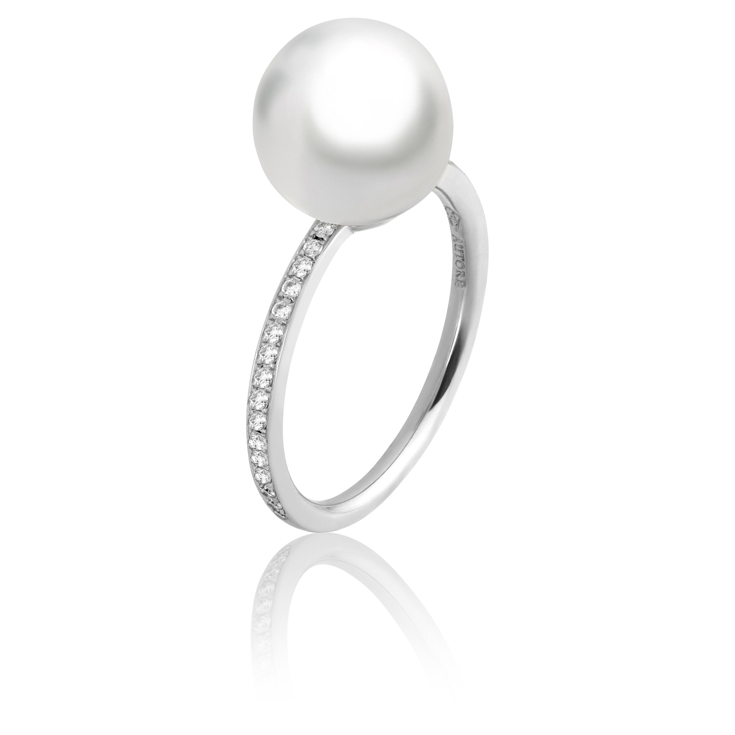 Autore 18ct White Gold 10mm South Sea Pearl & Diamond Ring