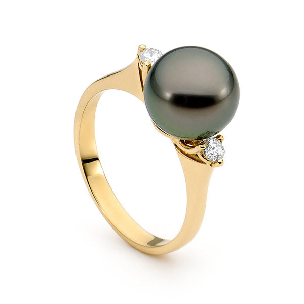 18ct Yellow Gold Diamond & Pearl Ring