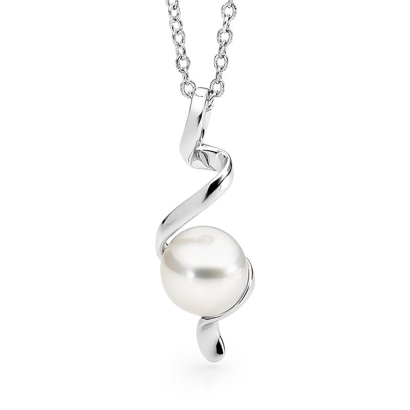 18ct White Gold Pearl Pendant
