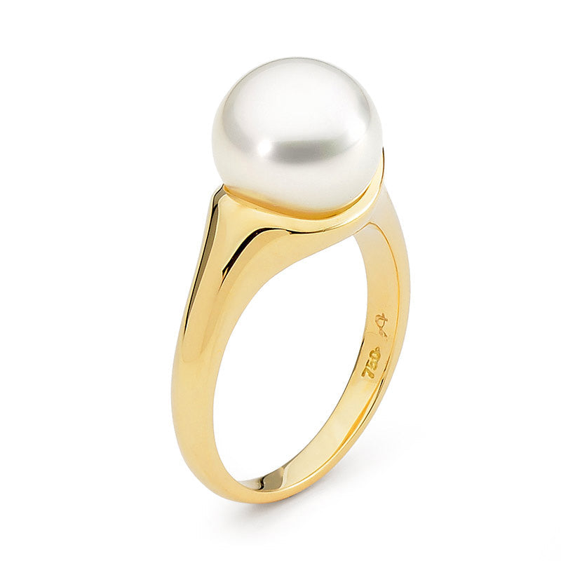 18ct Yellow Gold Pearl Ring