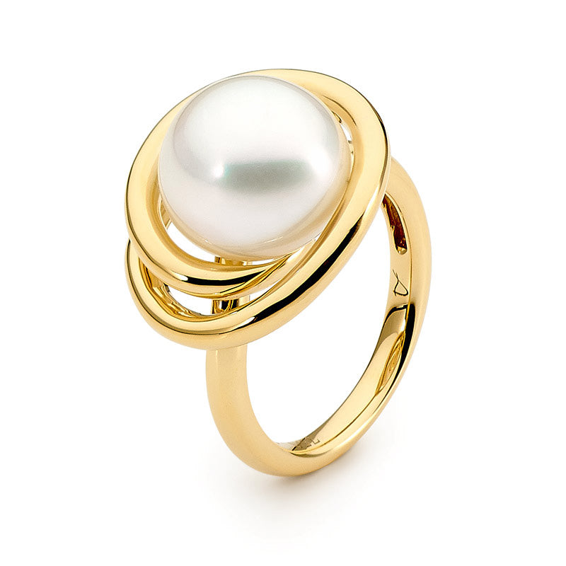 18ct Yellow Gold Pearl Ring